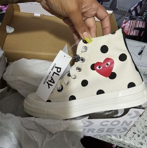 Comme des Garçons PLAY Converses